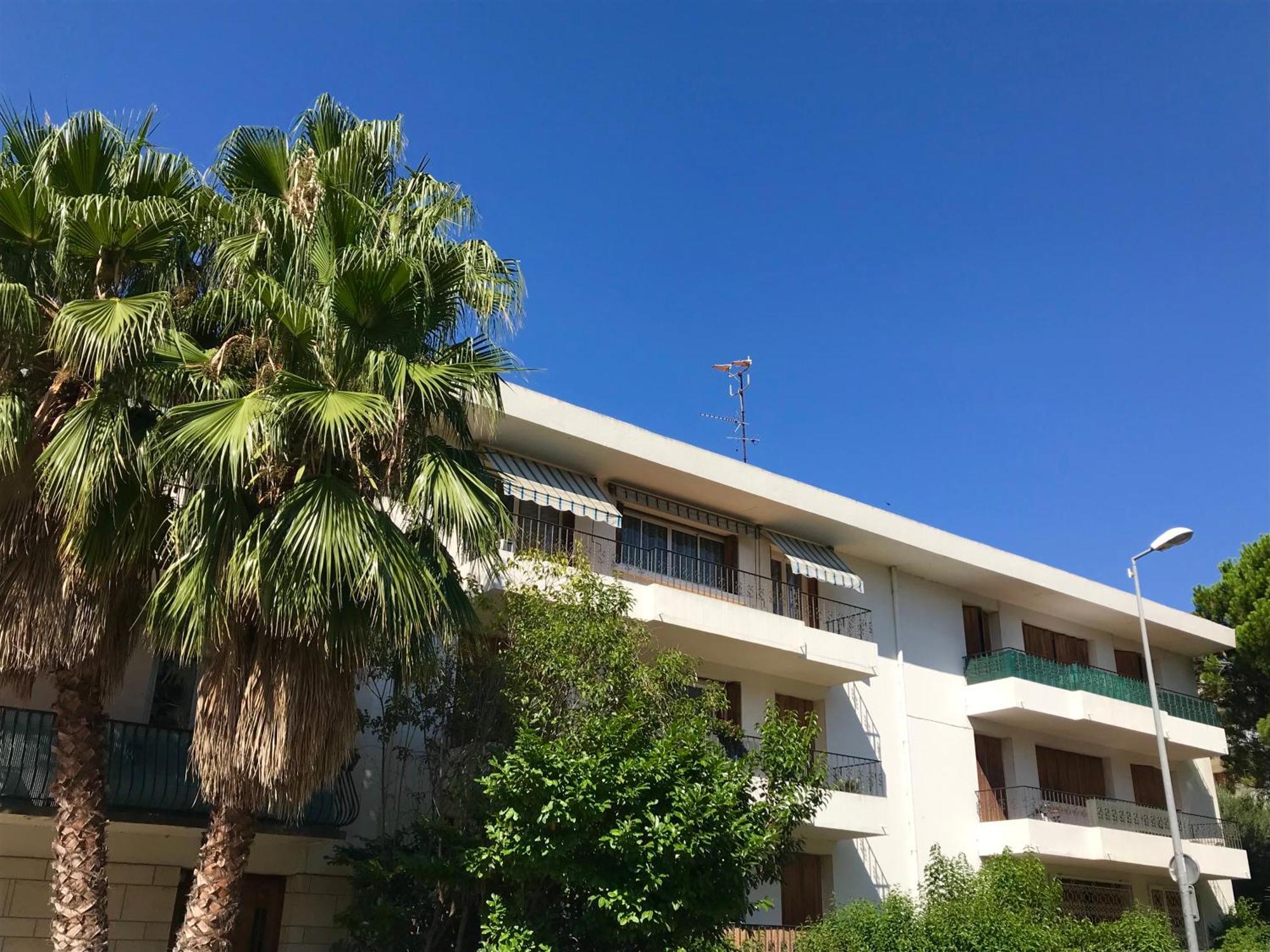 A 15Mn Des Plages, Beau Duplex A Perpinhã Exterior foto